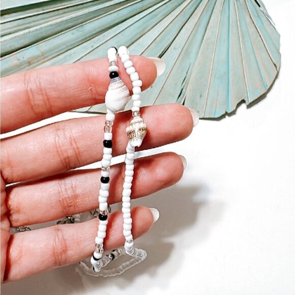 Beaded seashell necklace S648 - Picture 4 of 4